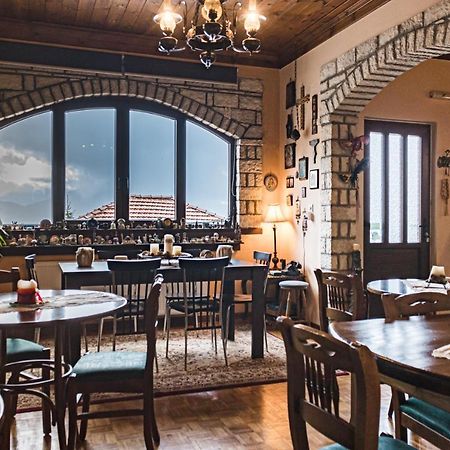 Semeli Guesthouse Karpenisi Luaran gambar