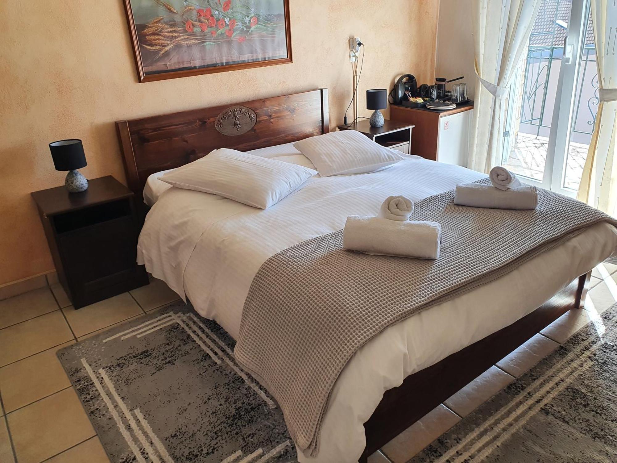 Semeli Guesthouse Karpenisi Luaran gambar